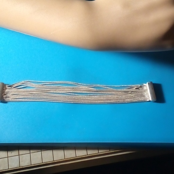 💝2/$20💝 Magnet Silver Tone Multi Strand Bracelet - Picture 4 of 4